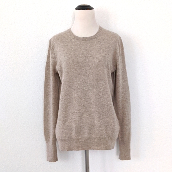 Everlane Sweaters - EVERLANE Cashmere Sweater M